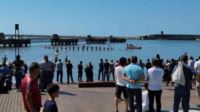 Zonguldak’ta Denizde Kaybolan 16 Yaşındaki Genci Arama Çalışmaları Sürüyor