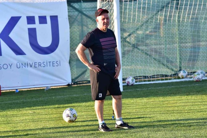 Denizlispor Mevcut Kadroyla En İyisini Yapmak İstiyor