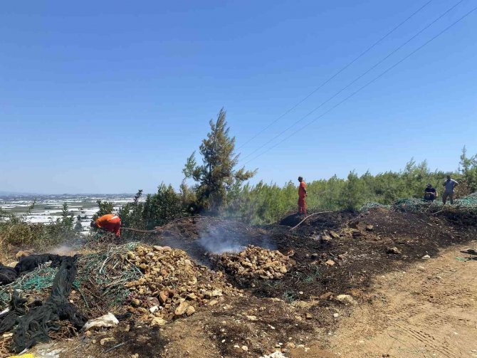 Antalya’da Ormanlık Alanda Çıkan Yangın Korkuttu