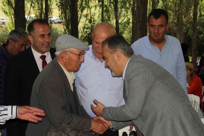 Başkan Pekmezci, Bursa Heyetini Ağırladı