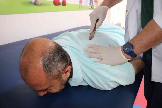 Teknolojik Araçlar Omurilik Eğriliği Yapabilir