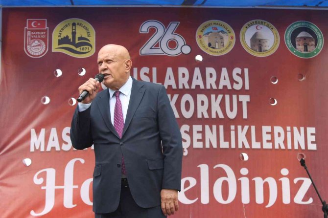 Bayburt Dede Korkut Uluslararası Kültür Ve Sanat Şöleni Renkli Görüntülerle Başladı