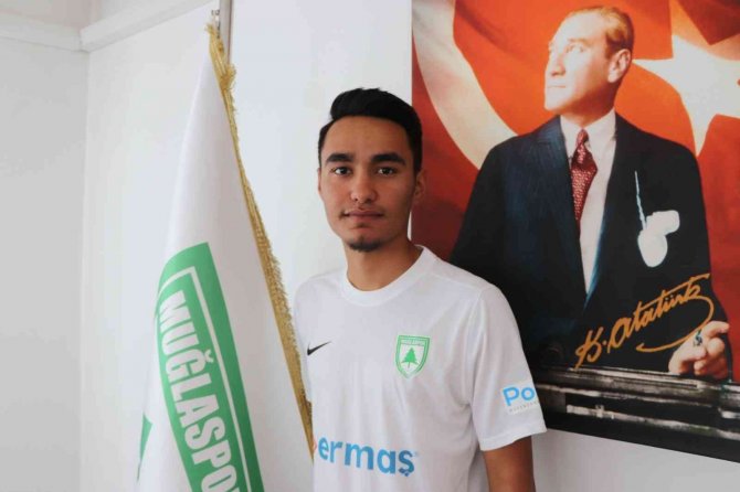 Muğlaspor, Aksoy İle Sözleşme Yeniledi