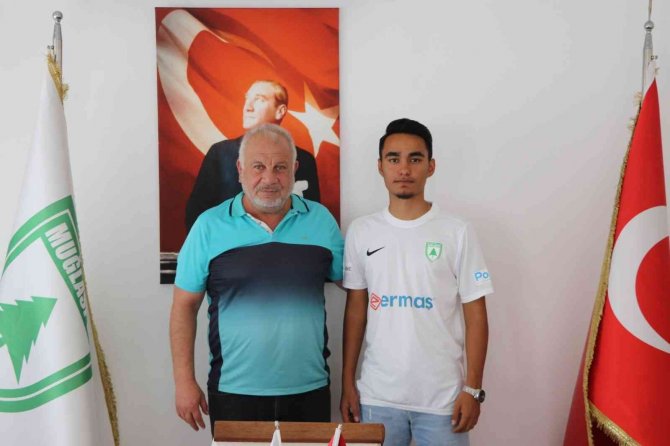 Muğlaspor, Aksoy İle Sözleşme Yeniledi