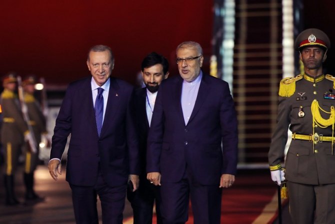 Cumhurbaşkanı Erdoğan İ̇ran’da