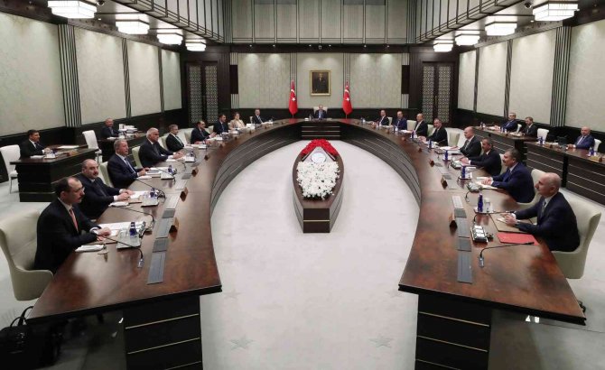 Cumhurbaşkanlığı Kabinesi, Cumhurbaşkanı Recep Tayyip Erdoğan Başkanlığında Beştepe’de Toplandı.