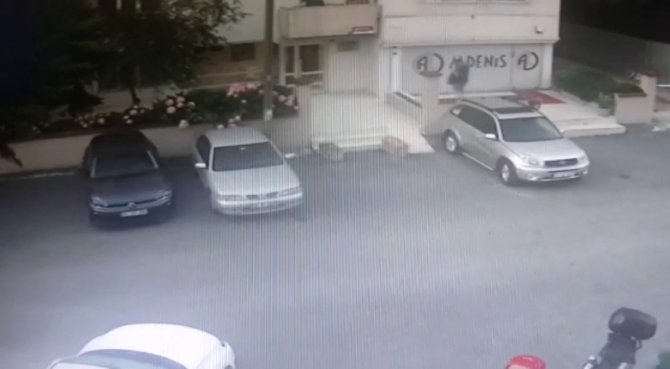 Arıkan Ve Şoförü Eker’in Katil Zanlısı Akçekaya’nın Kamera Görüntüleri Ortaya Çıktı