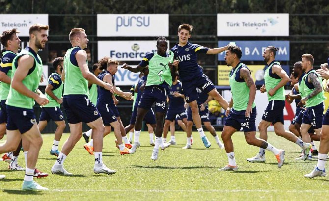 Fenerbahçe’de Dinamo Kiev Mesaisi Devam Etti
