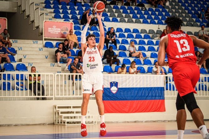 Fıba 20 Yaş Altı Erkekler Avrupa Şampiyonası: Türkiye: 54 - Polonya: 53