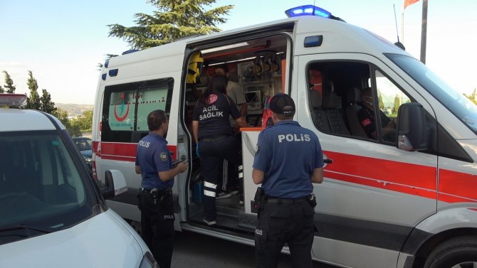 Gelin Almada Verilen Paranın Beğenilmemesiyle Başlayan Kavga Düğünde Devam Etti: 1’i Ağır 8 Yaralı