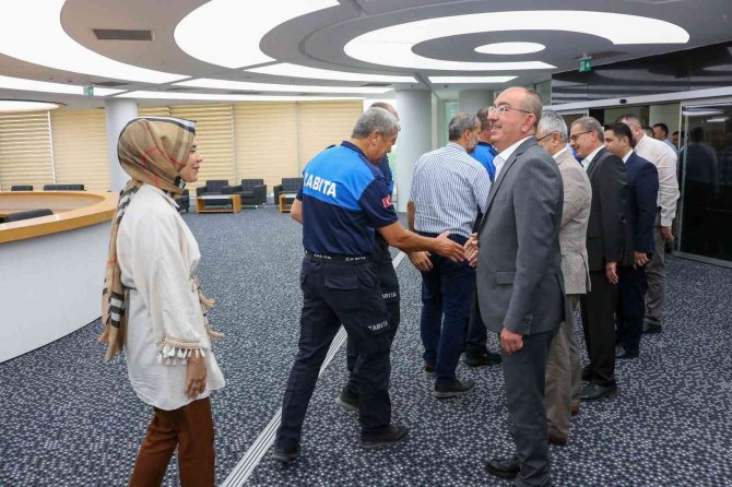Başkan Kavuş, “En Önemli Hedefimiz, Kırmızı Çizgimiz Hemşehrilerimizin Memnuniyetidir”