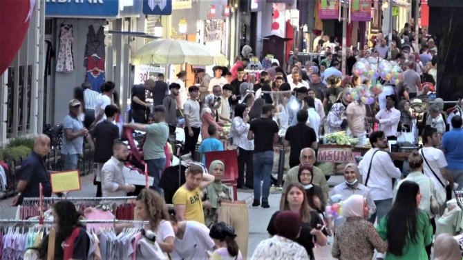 Prof. Dr. Özkaya: “Vaka Sayılarında 3 Kat Artış Var”