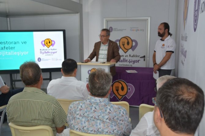 “Restoran Ve Kafeler Dijitalleşiyor Projesi” Manisa’da Esnafa Tanıtıldı