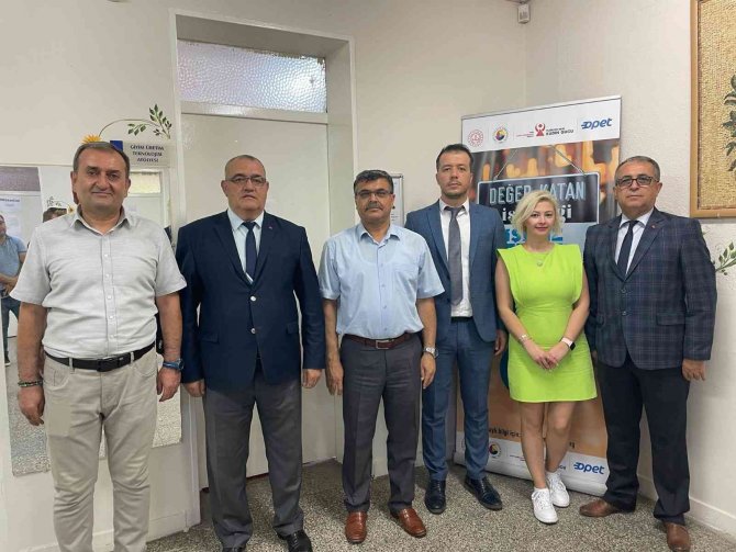 ‘İ̇şimiz Temiz Projesi’ Eğitimleri İ̇zmir’de Devam Ediyor