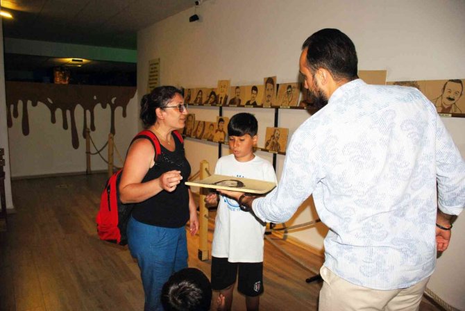 Çikolata Müzesi, Bayram Tatilinde Ziyaretçi Akınına Uğradı