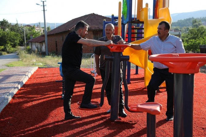 Pursaklar Belediyesi’nden Sirkeli Mahallesine Yeni Nesil Parklar