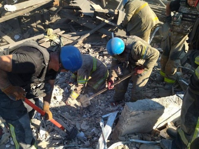 Rusya Donetsk’te Kasabayı Vurdu: 6 Ölü