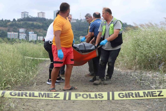 Samsun’da Denizde Erkek Cesedi Bulundu