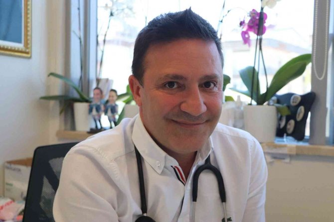 Prof. Dr. Özkaya: “Vaka Sayılarında 3 Kat Artış Var”