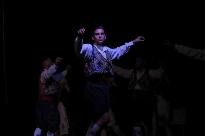 Yafem 25. Türk Boyları Şöleni Açılış Galası Renkli Görüntülere Sahne Oldu