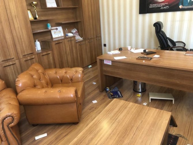 Şanlıurfa’da Okul Müdürü Görevi Başında Darp Edildi