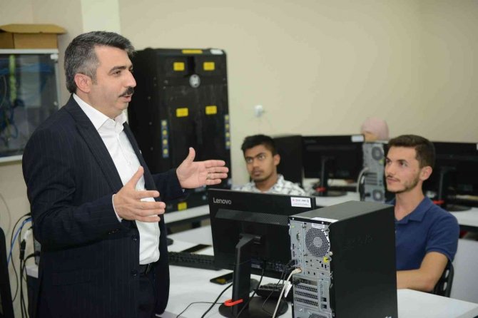 Yıldırım’da Önce Eğitim Sonra İş