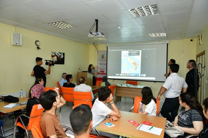 Başkan Çınar’dan Kursiyerlere Ziyaret