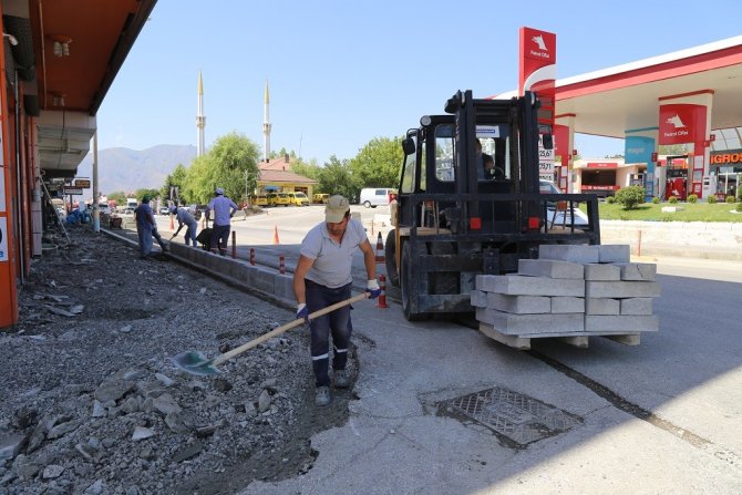 Belediye Ekipleri Çalışmalarına Devam Ediyor