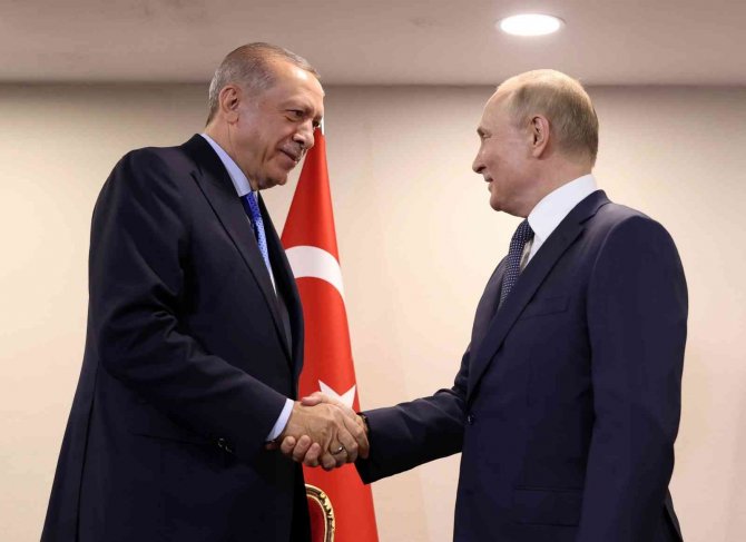 Cumhurbaşkanı Erdoğan, Rusya Devlet Başkanı Putin İle Görüştü