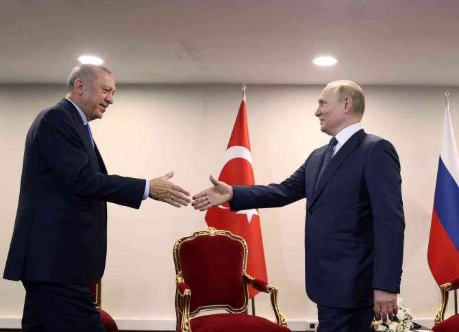 Cumhurbaşkanı Erdoğan, Rusya Devlet Başkanı Putin İle Görüştü