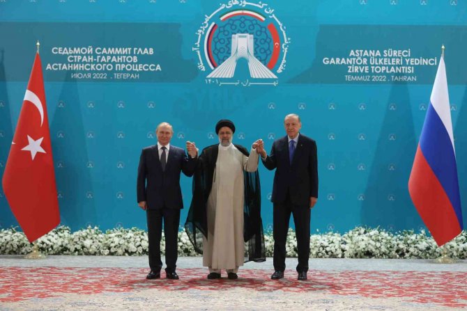 Erdoğan: “Milli Güvenliğimizi Kast Eden Şer Odaklarını Suriye’den Söküp Atmaya Da Kararlıyız"