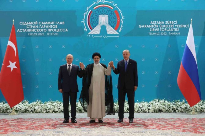 Erdoğan: “Milli Güvenliğimizi Kast Eden Şer Odaklarını Suriye’den Söküp Atmaya Da Kararlıyız"