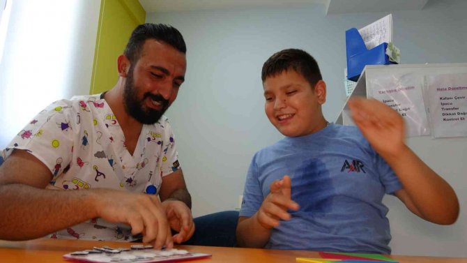 Dünya Standartlarına Uygun Otizm Merkezi Açtı, Kötü Niyetlilerin Saldırısına Uğradı