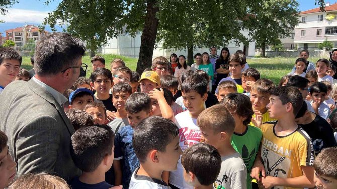 Ortaokul Öğrencileri Ambulansları Tanıdı