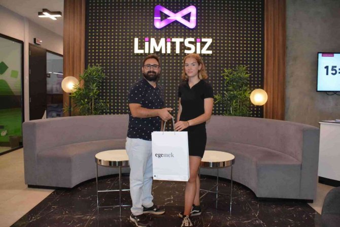 Limitsiz Eğitim Kurumları’ndan 4 Yılda 3 Türkiye Şampiyonluğu