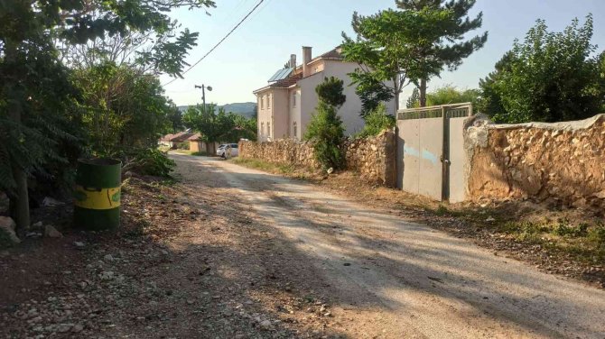 Halk Yıllar Önceki Yolları Arar Oldu