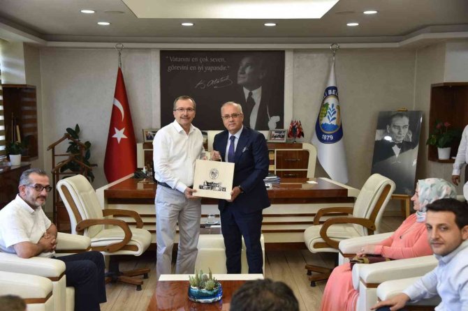 Ak Partili Aydemir’den Salihli’de Ziyaret Turu