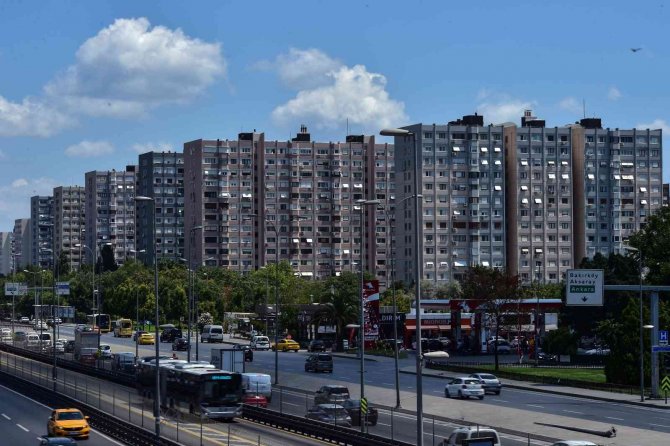 Fahiş Zam Yapan Ev Sahipleri Kira Almakta Zorlanıyor