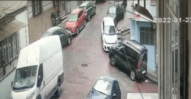 Gaziantep’ten Uçakla Gelip Araç Çaldılar