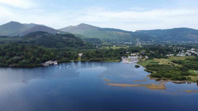 İ̇ngiltere’de Aşırı Sıcaklardan Bunalanların Adresi: Lake District Milli Parkı