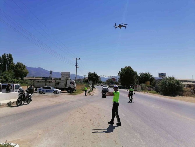 Ödemiş’te Dron Destekli Trafik Denetimi