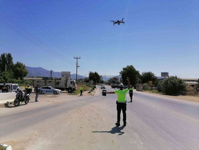 Ödemiş’te Dron Destekli Trafik Denetimi