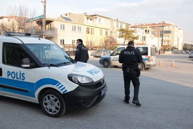 Otomobil İçerisinde Tartıştığı Kişiyi Öldüren Sanığa 25 Yıl Hapis Cezası
