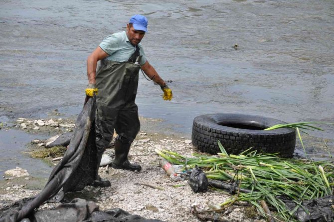 Kars Çayı Temizleniyor