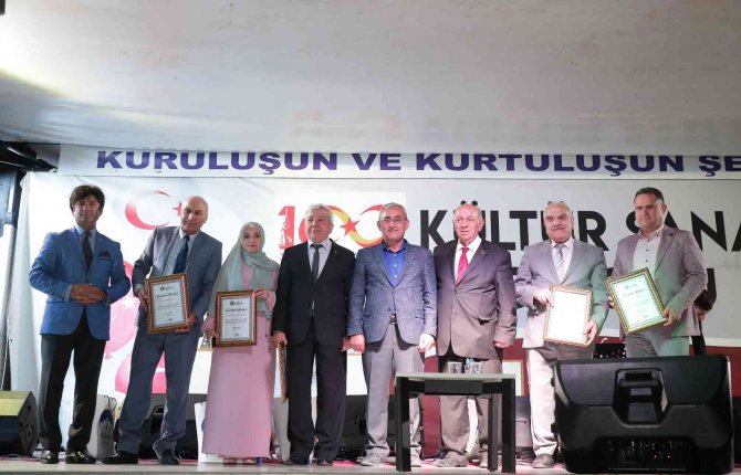 Kütahya Ulusal Şair Şeyhi Şiir Yarışması Sonuçlandı