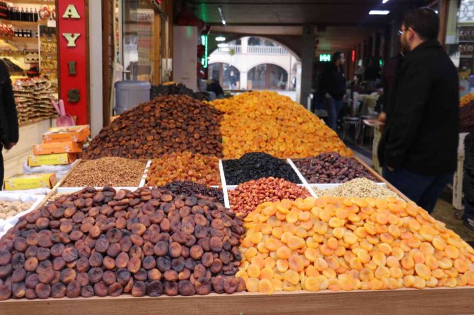 Kuru Kayısı İhracatında Yılın İlk 6 Ayında 168 Milyon Dolarlık Gelir