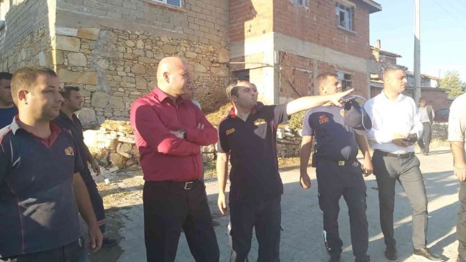 Manisa Büyükşehir İ̇tfaiyesi Gördes Yangını İçin Seferber Oldu