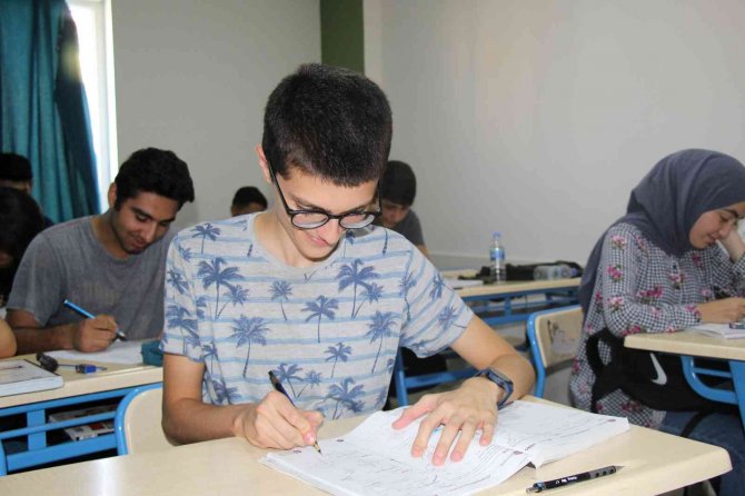 Yks Türkiye 6’ncısı Mardin’den Çıktı