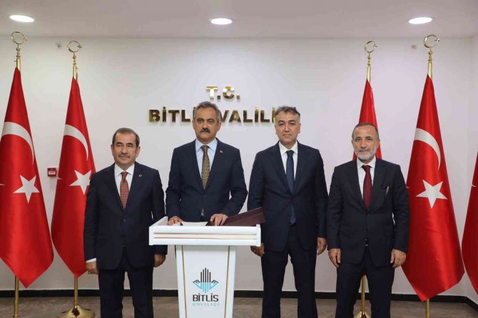 Bakan Özer: “3 Bin Yeni Anaokulu Yapacağız”