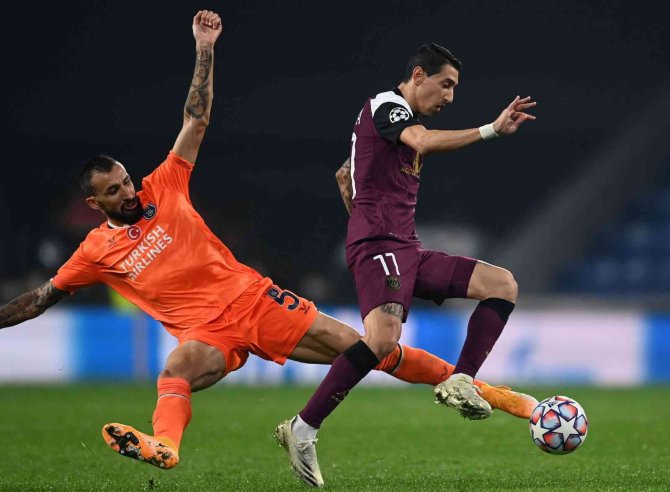 Mehmet Topal Futbola Rekorlarla Veda Etti